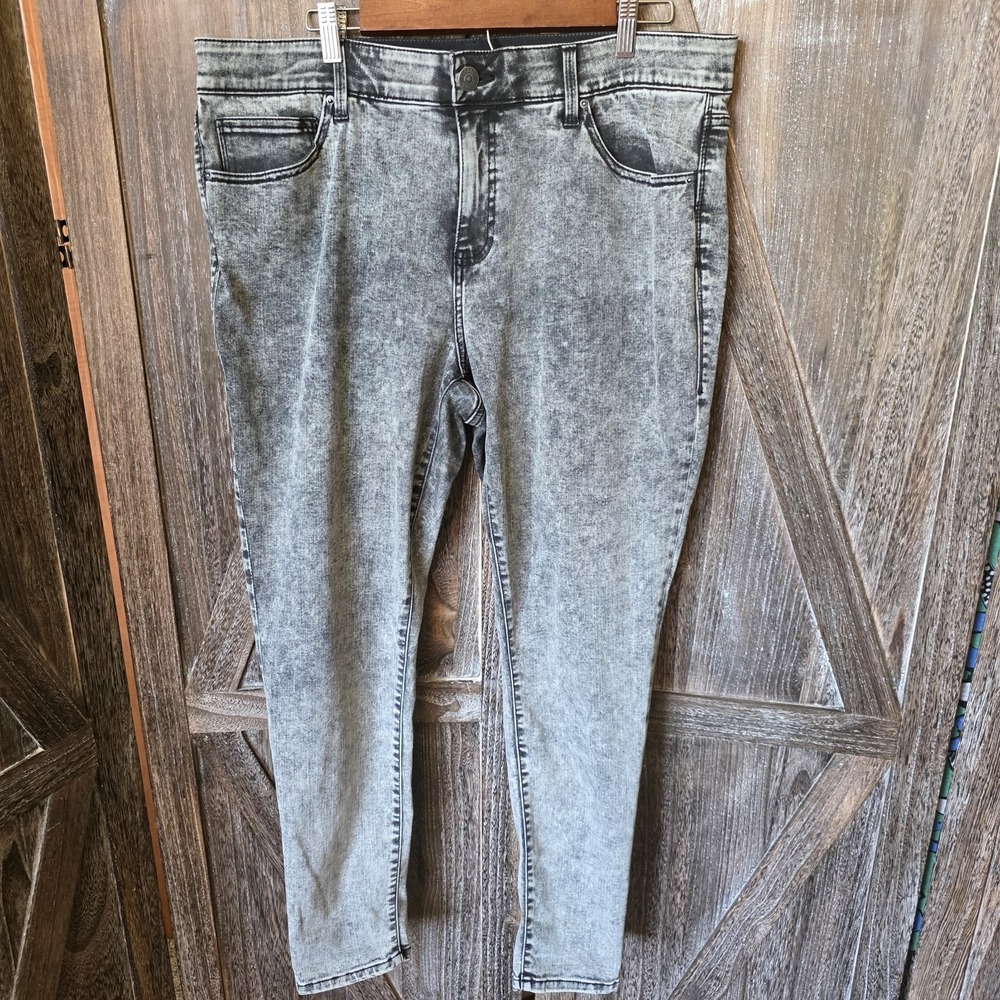 LuLaRoe Jeans Women's Size 36 Gray Acid Wash Denim Skinny Stretch 29" Inseam